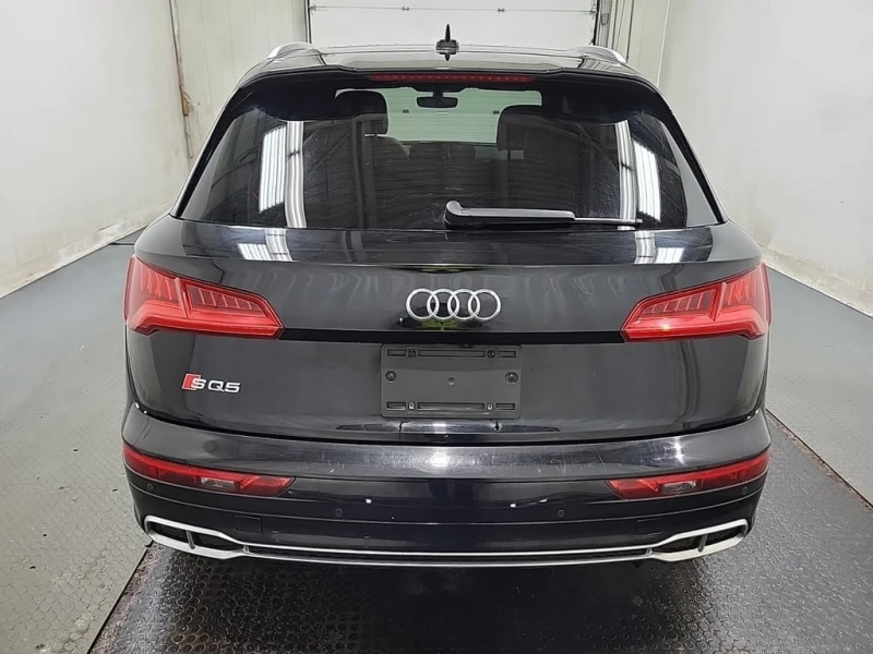 Audi SQ5 * PROGRESSIV * CARFAX * БЕЗ ПЪРВОНАЧАЛНА ВНОСКА, снимка 6 - Автомобили и джипове - 53210910