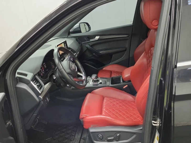 Audi SQ5 * PROGRESSIV * CARFAX * БЕЗ ПЪРВОНАЧАЛНА ВНОСКА, снимка 5 - Автомобили и джипове - 53210910
