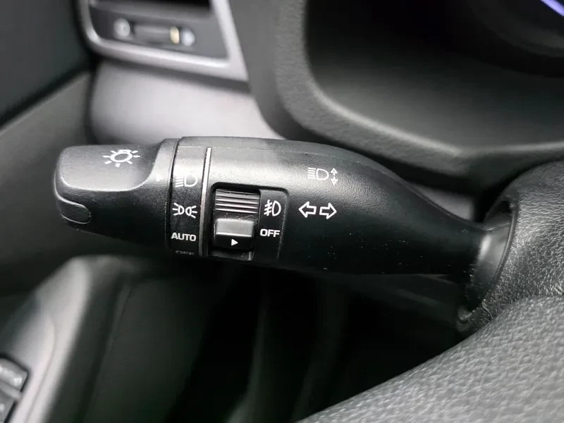 Hyundai Tucson 1.7 2WD MODERN, снимка 17 - Автомобили и джипове - 55796459