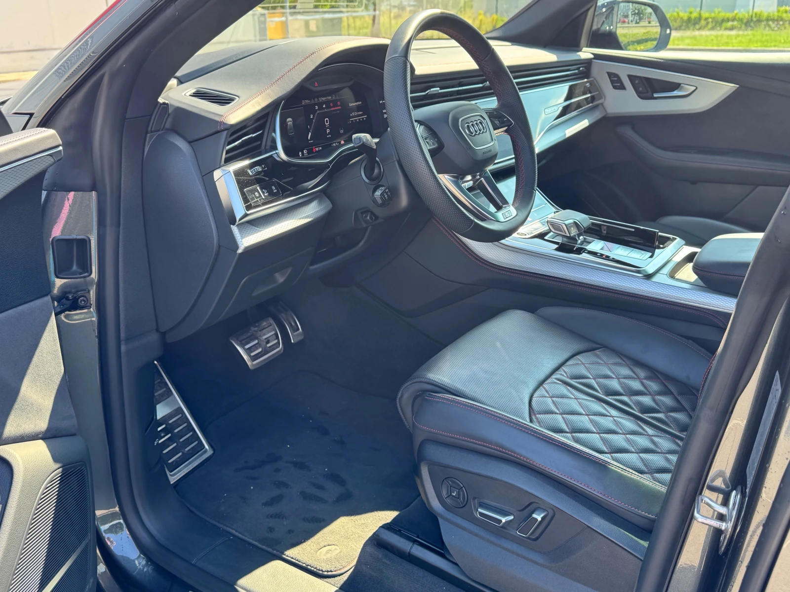 Audi Q8 FL Всички екстри! Лизинг! Гаранция!, снимка 7 - Автомобили и джипове - 54949627