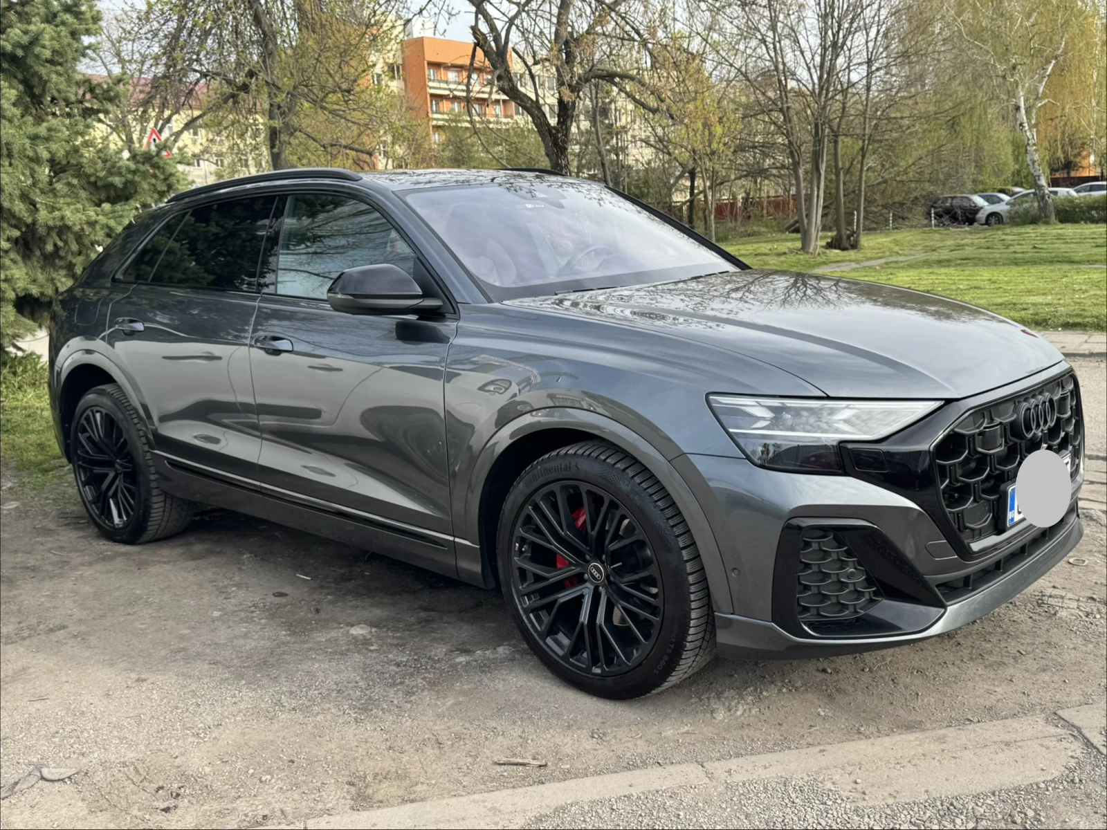 Audi Q8 FL S Line Всички екстри! Лизинг! Гаранция!, снимка 2 - Автомобили и джипове - 54356153