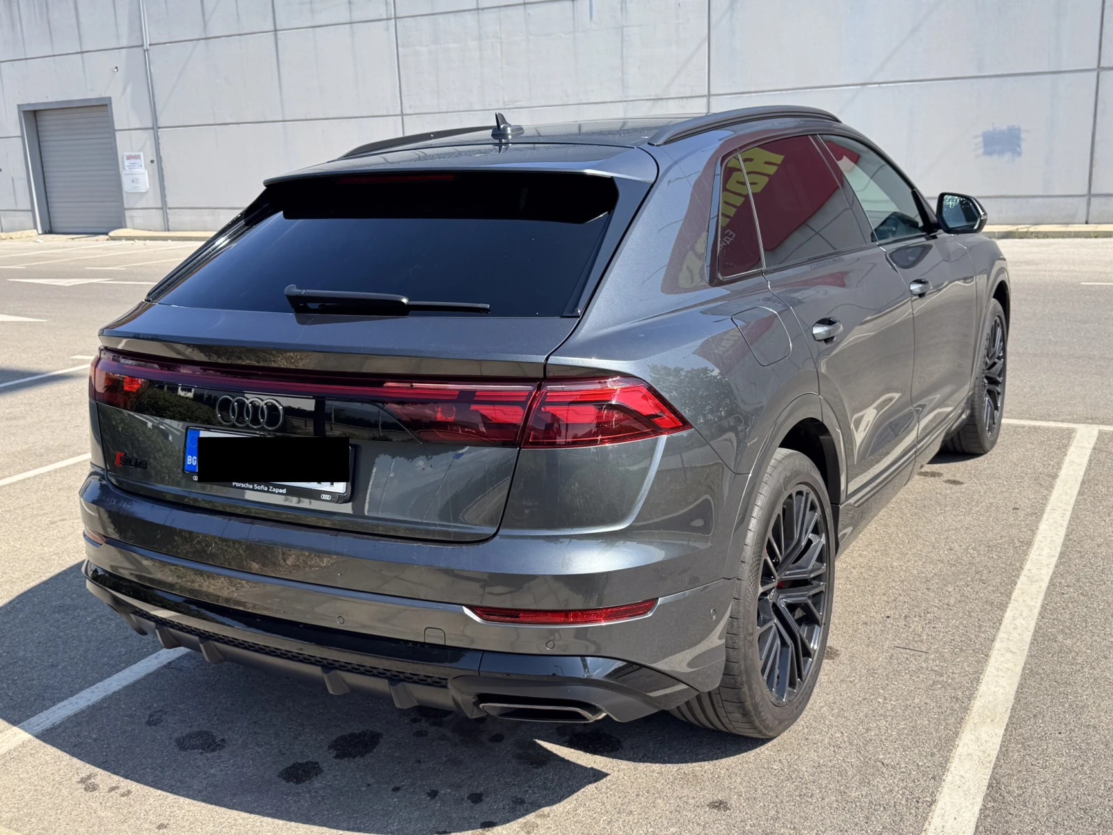 Audi Q8 FL Всички екстри! Лизинг! Гаранция!, снимка 4 - Автомобили и джипове - 54949627