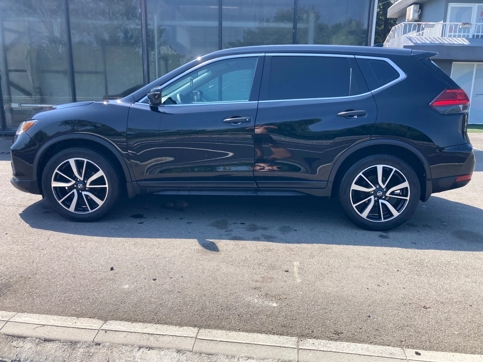 Nissan Rogue  - изображение 7