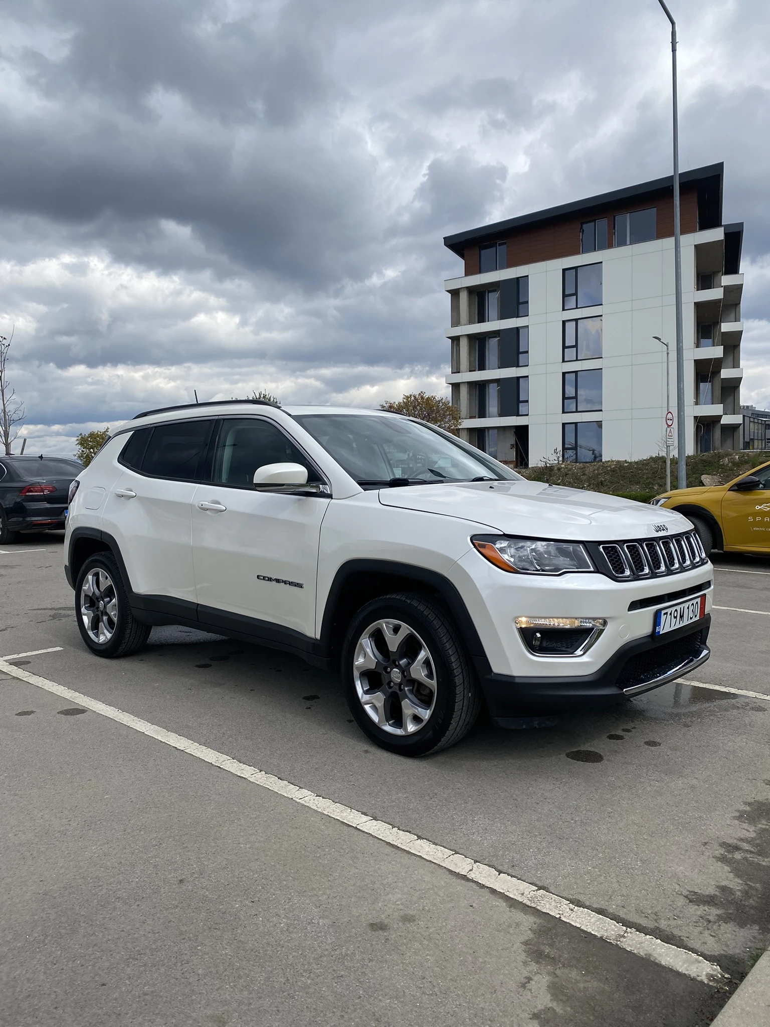 Jeep Compass LIMITED 2.4L - изображение 3