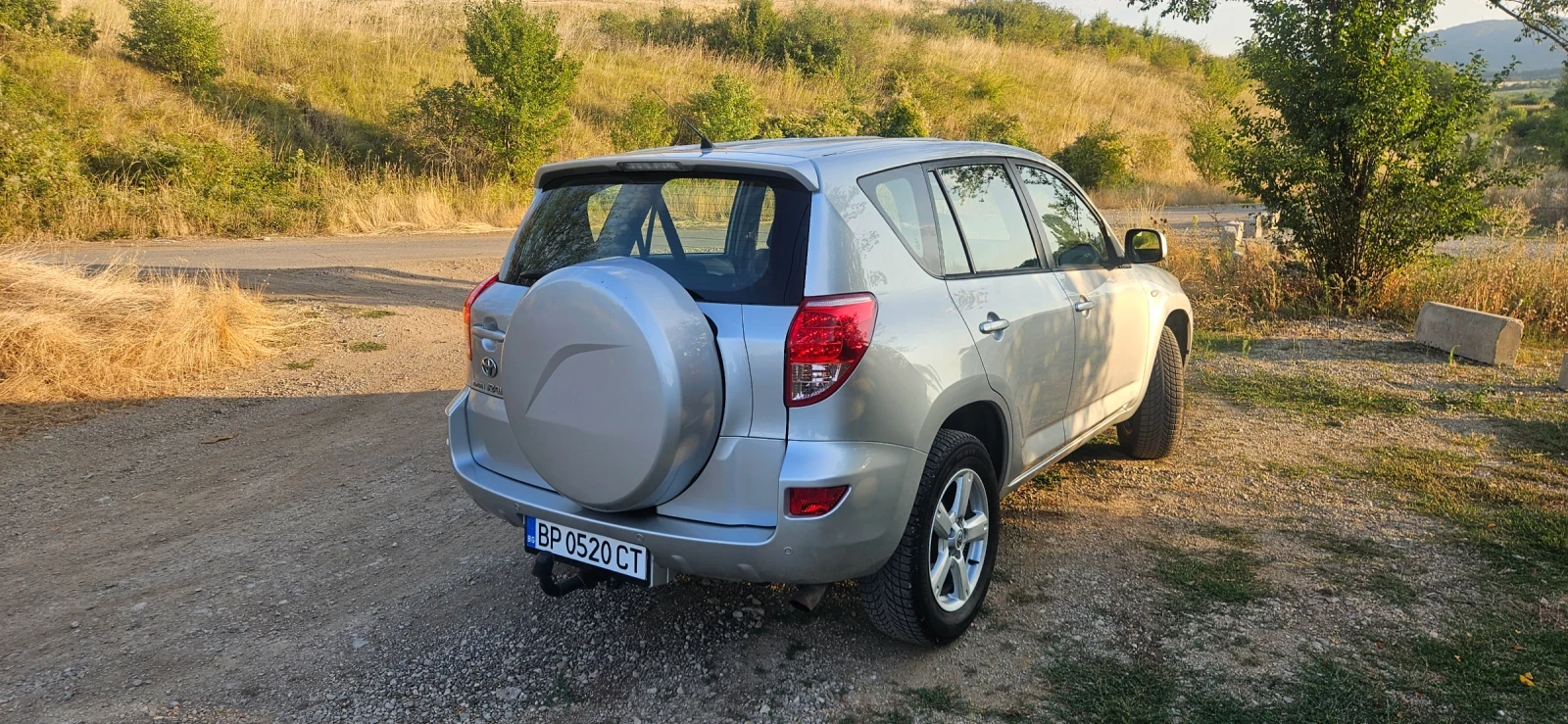 Toyota Rav4 2.0 - изображение 3