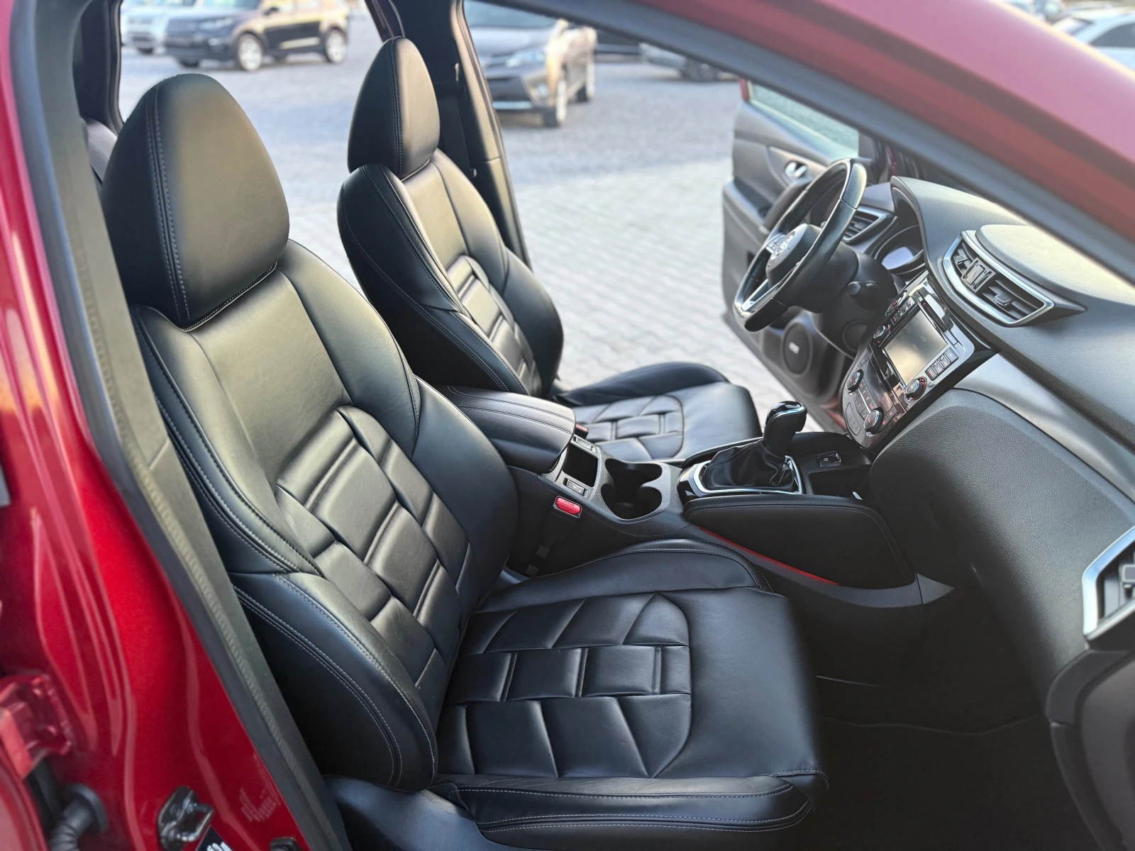 Nissan Qashqai 1.6 dci 130 ks TEKNA +  | Mobile.bg   13