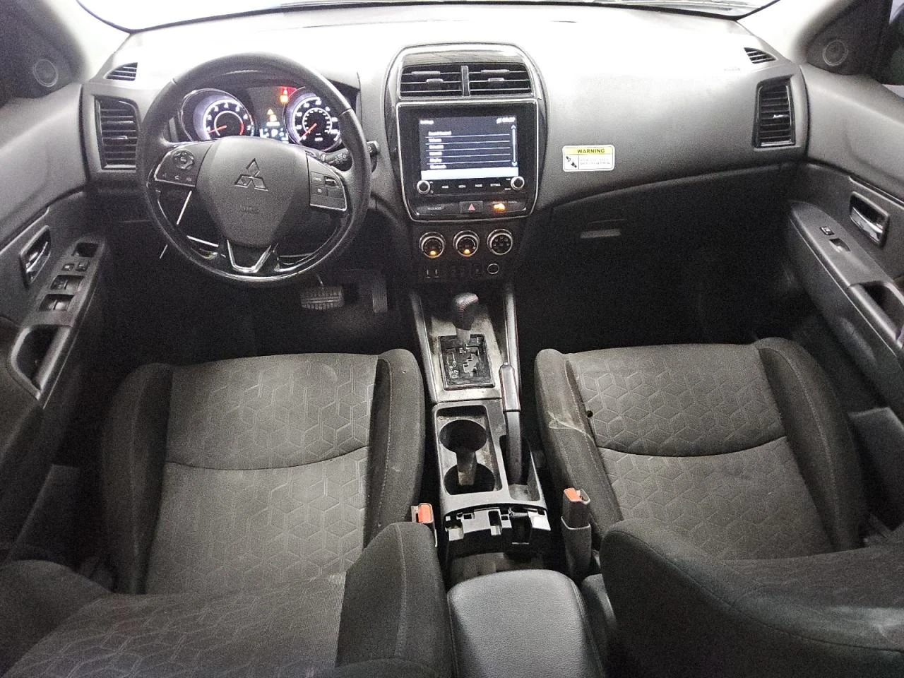 Mitsubishi Outlander SPORT* ES* LANE ASSIST* LED* KEYLESS* CAMERA*  - изображение 8