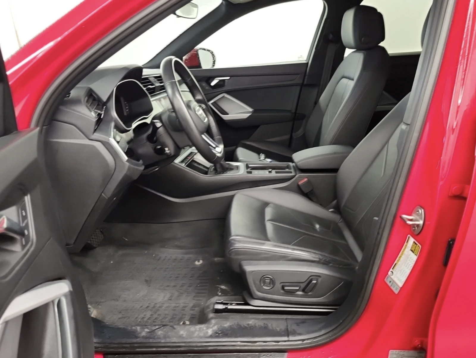 Audi Q3 2022 Audi Q3 KOMFORT - изображение 7