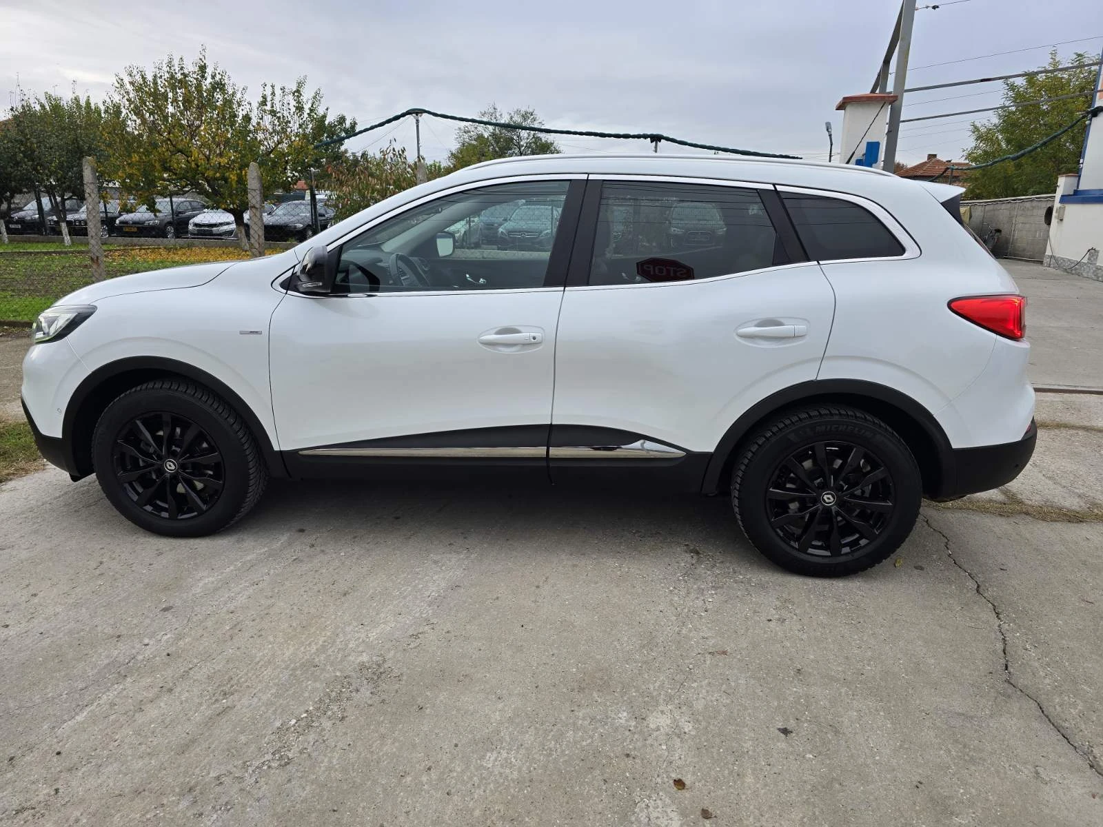 Renault Kadjar 1.5 DCI EURO6/Panorama/Kamera/BOSE - изображение 4