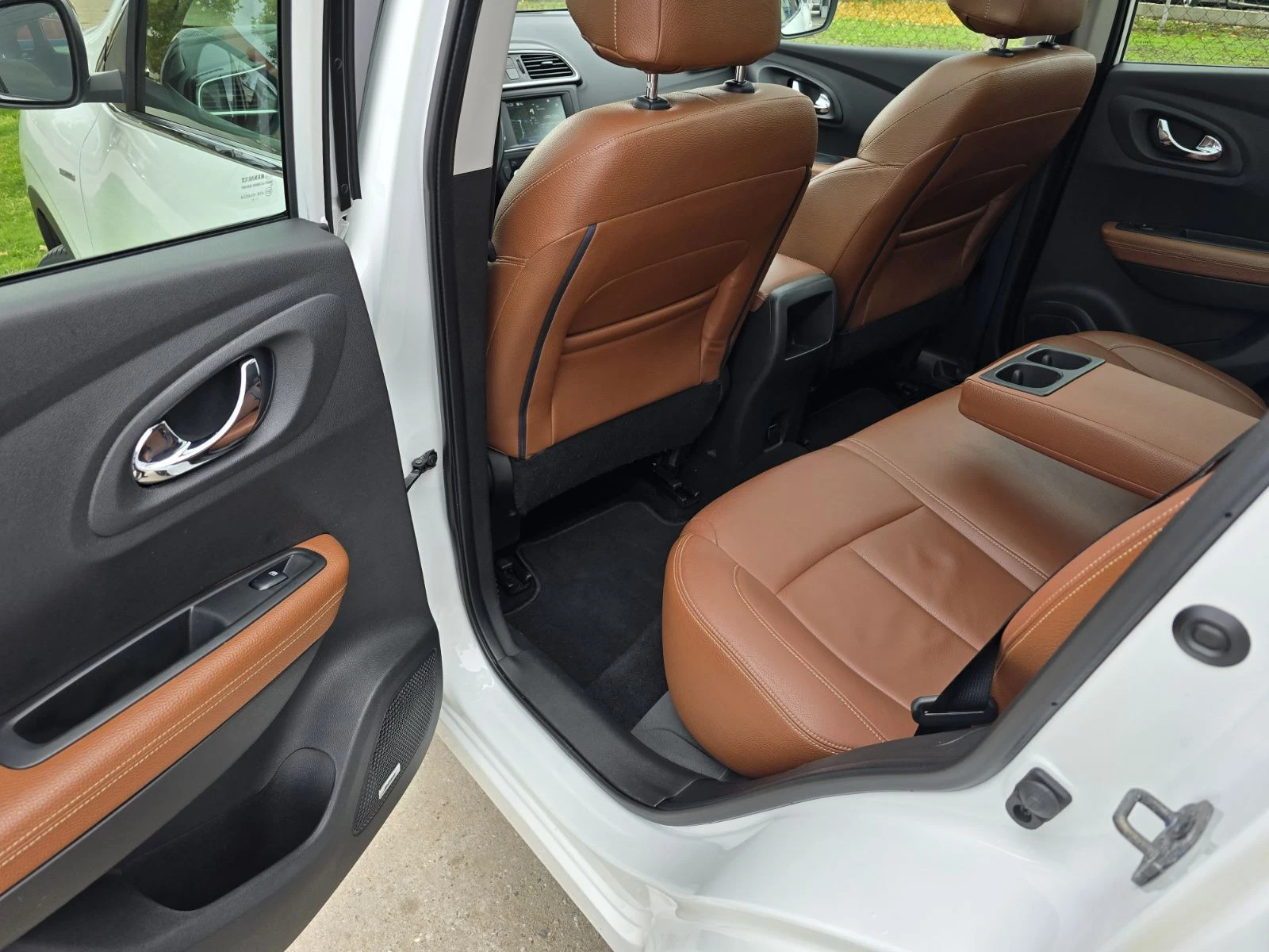 Renault Kadjar 1.5 DCI EURO6/Panorama/Kamera/BOSE | Mobile.bg   13