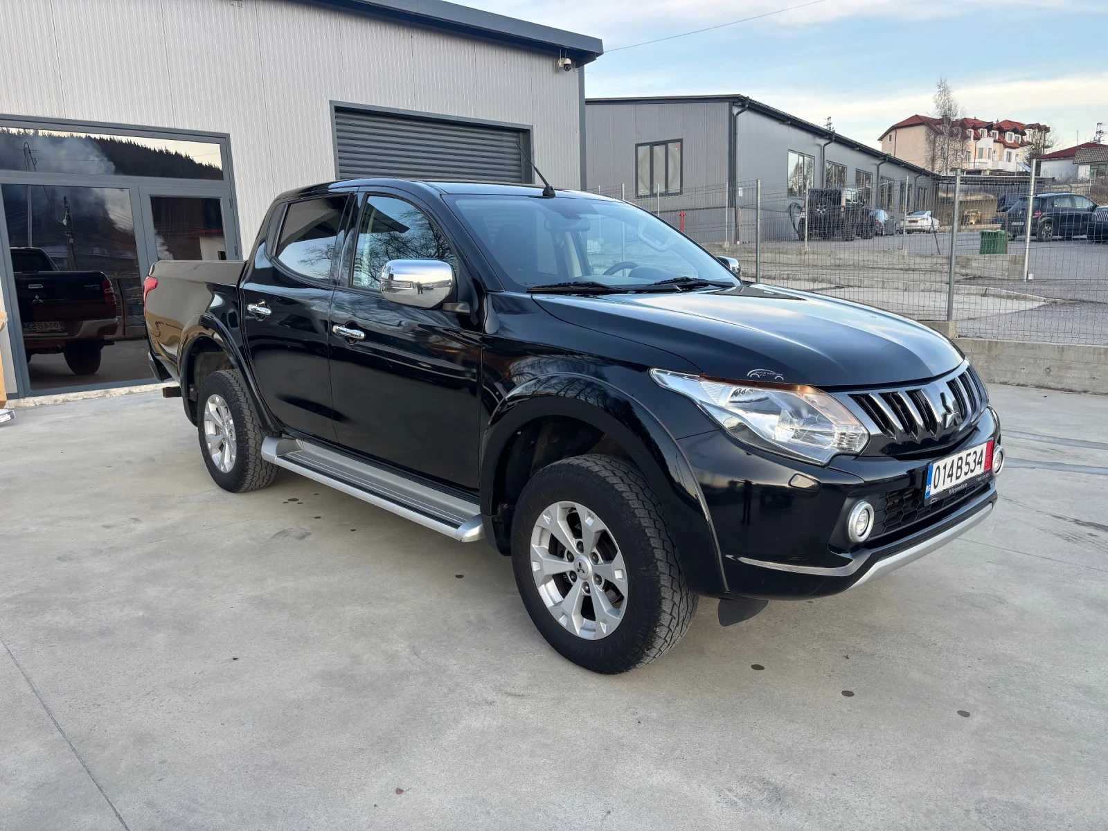 Mitsubishi L200 2.4Di-D  | Mobile.bg   2