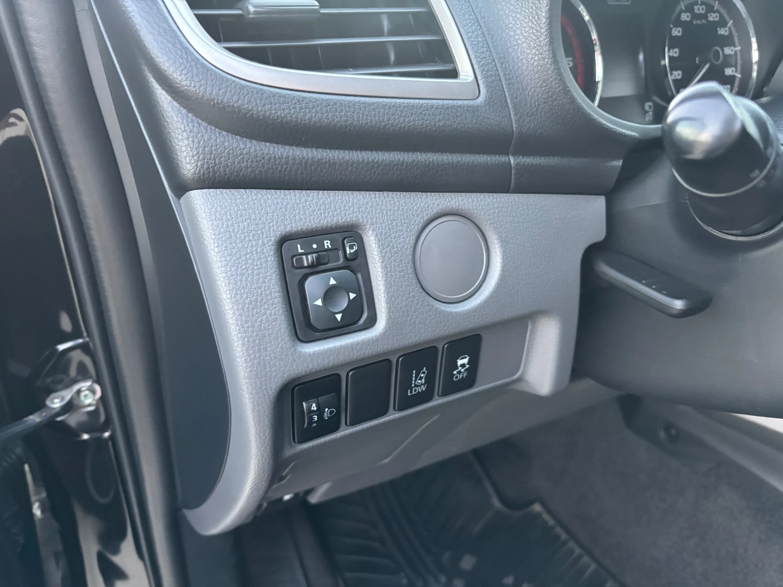 Mitsubishi L200 2.4Di-D  | Mobile.bg   10