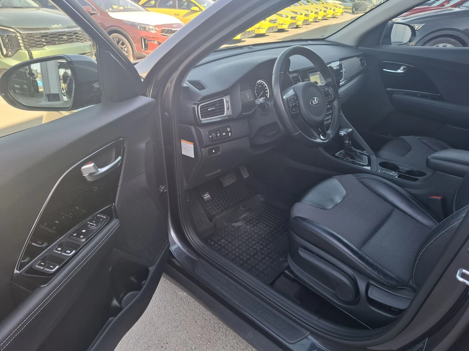 Kia Niro 1.6 HEV EX Гаранция, снимка 9 - Автомобили и джипове - 53794551