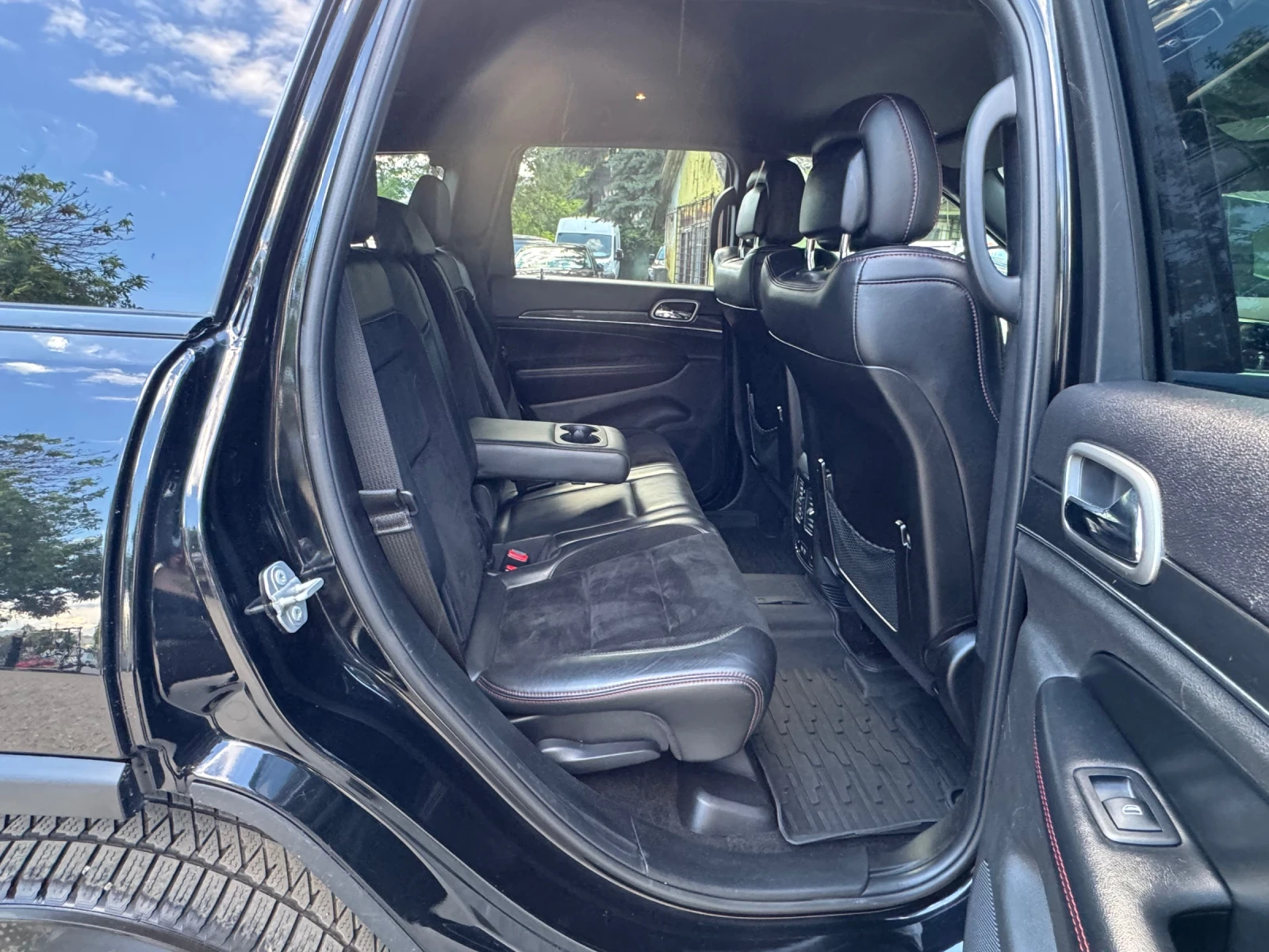 Jeep Grand cherokee TRAIL HAWK / TRAIL RATED!!!, снимка 16 - Автомобили и джипове - 54744060
