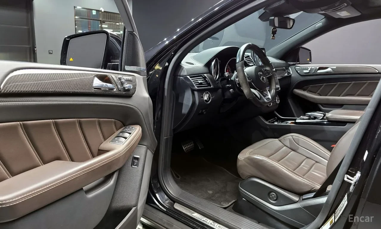 Mercedes-Benz GLE 63 S AMG 4MATIC COUPE, снимка 9 - Автомобили и джипове - 54748323