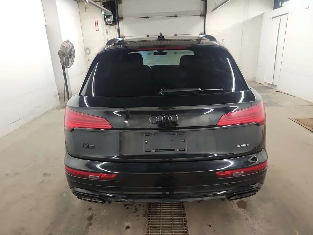 Audi Q5 PROGRESSIV| DISTRONIC| PANORAMA| AMBIENT| 2 КЛЮЧА|, снимка 5 - Автомобили и джипове - 54762617