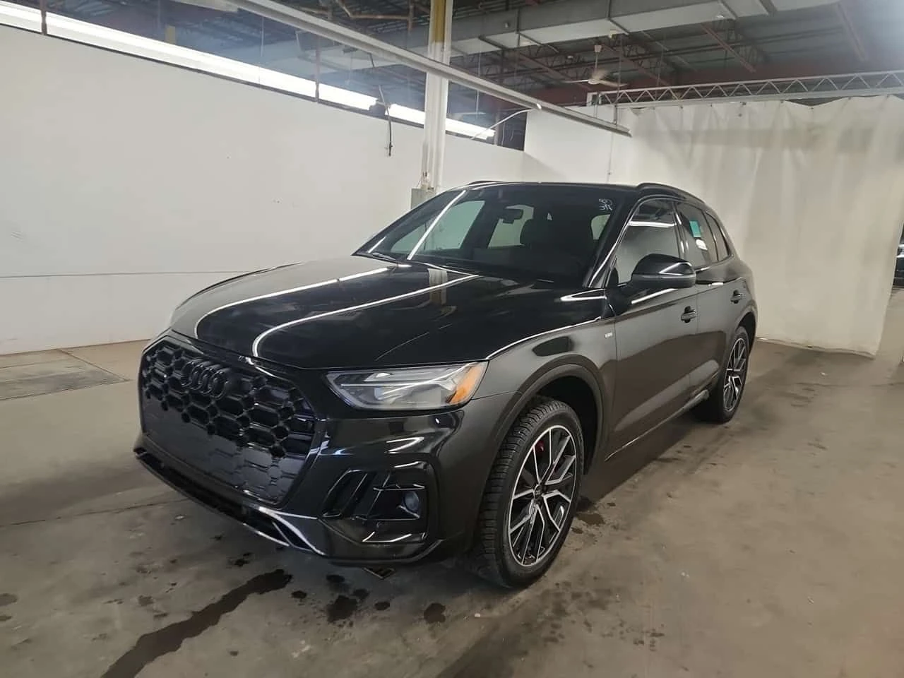Audi Q5 PROGRESSIV| DISTRONIC| PANORAMA| AMBIENT| 2 КЛЮЧА|