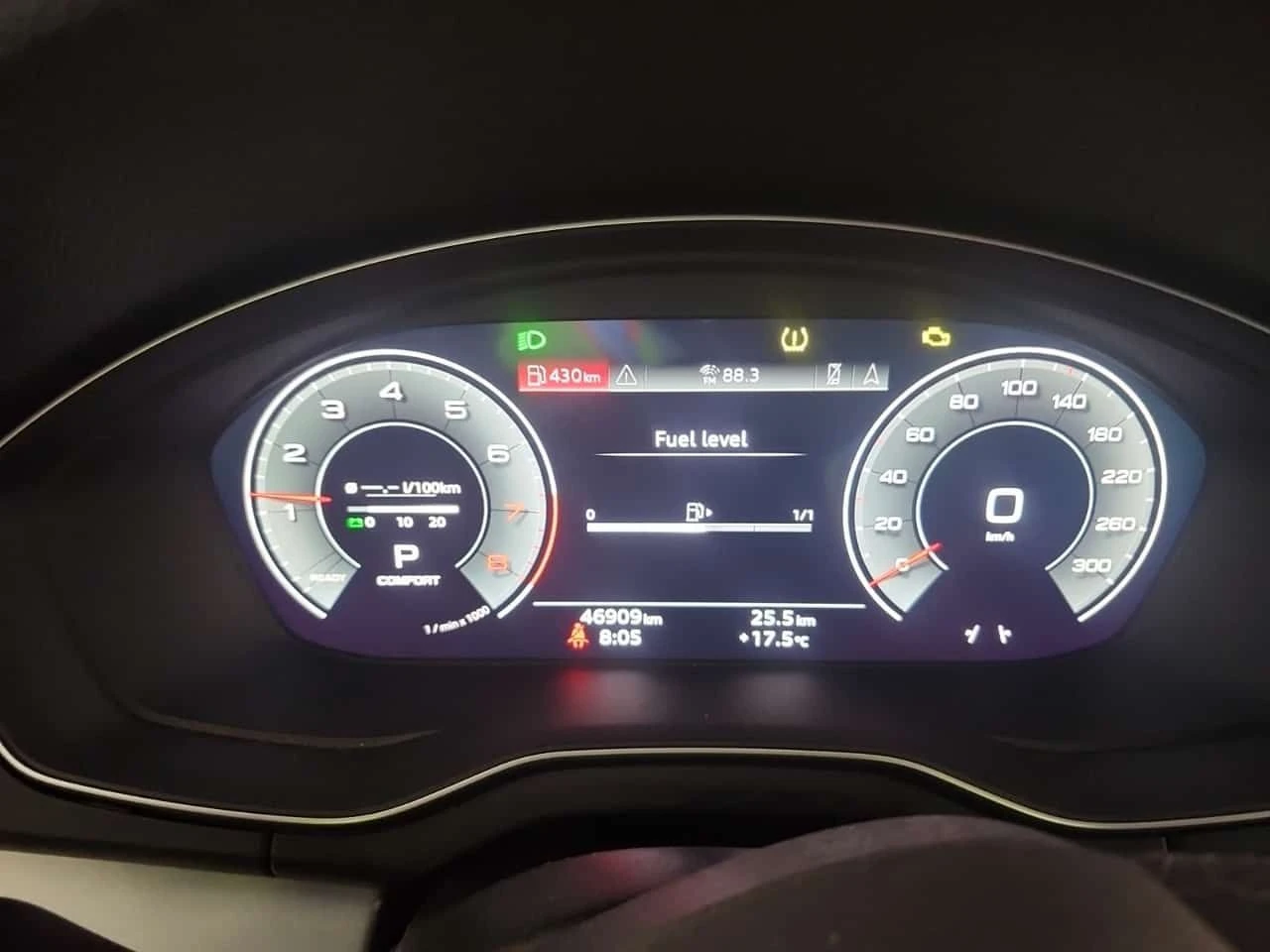 Audi Q5 PROGRESSIV| DISTRONIC| PANORAMA| AMBIENT| 2 КЛЮЧА|, снимка 11 - Автомобили и джипове - 54762617