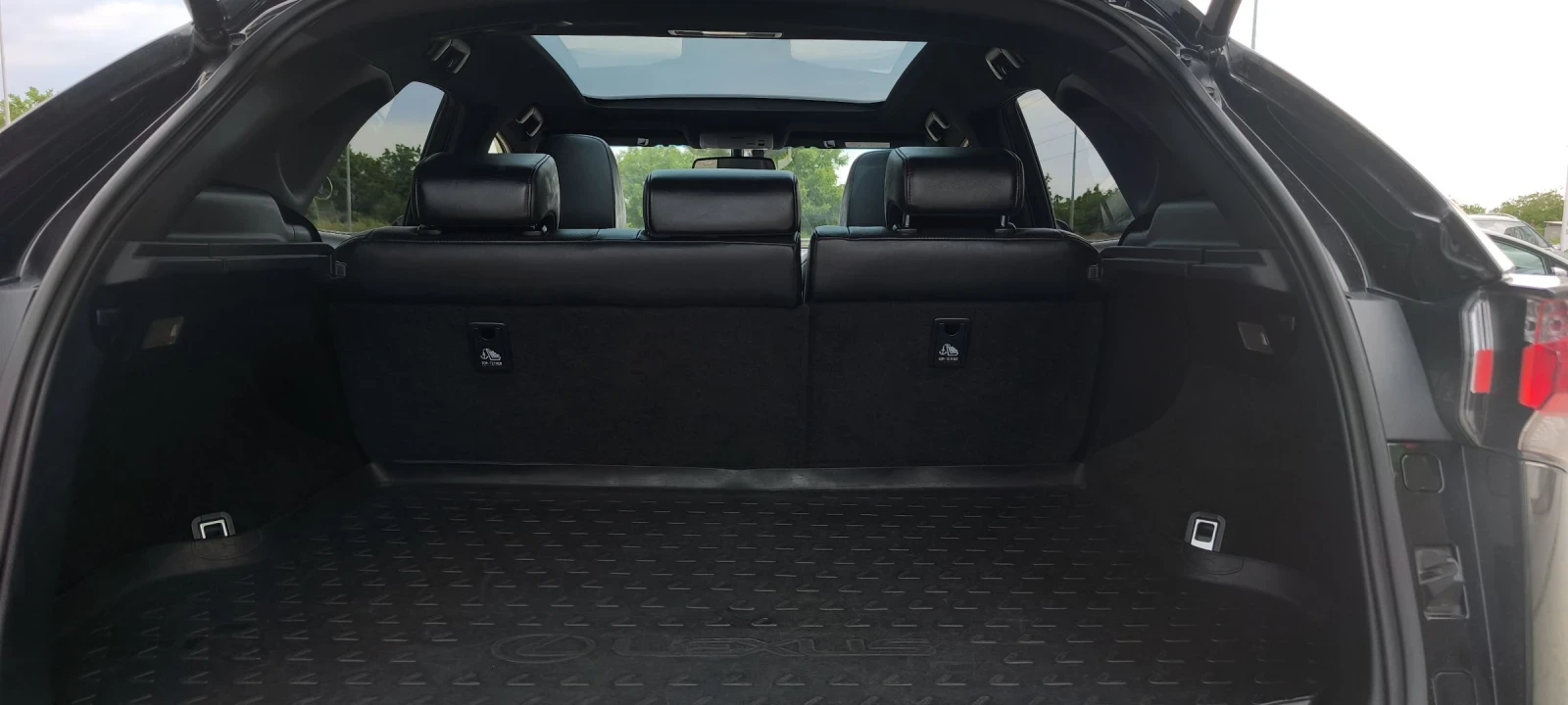 Lexus NX 300h F SPORT 4X4 FULL SERVICE IN LEXUS NEW , снимка 17 - Автомобили и джипове - 54786885