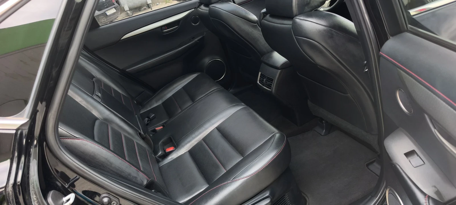 Lexus NX 300h F SPORT 4X4 FULL SERVICE IN LEXUS NEW , снимка 12 - Автомобили и джипове - 54786885