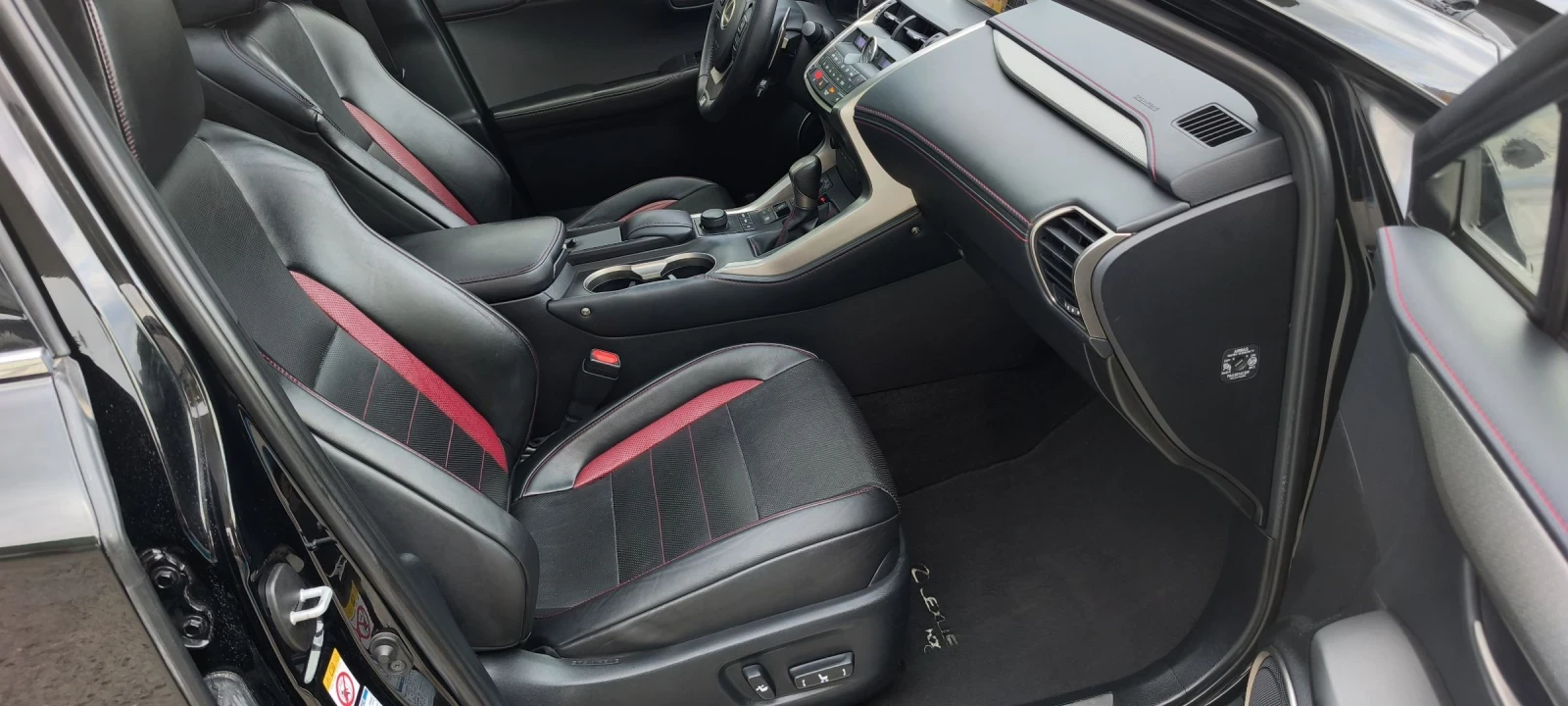 Lexus NX 300h F SPORT 4X4 FULL SERVICE IN LEXUS NEW , снимка 11 - Автомобили и джипове - 54786885