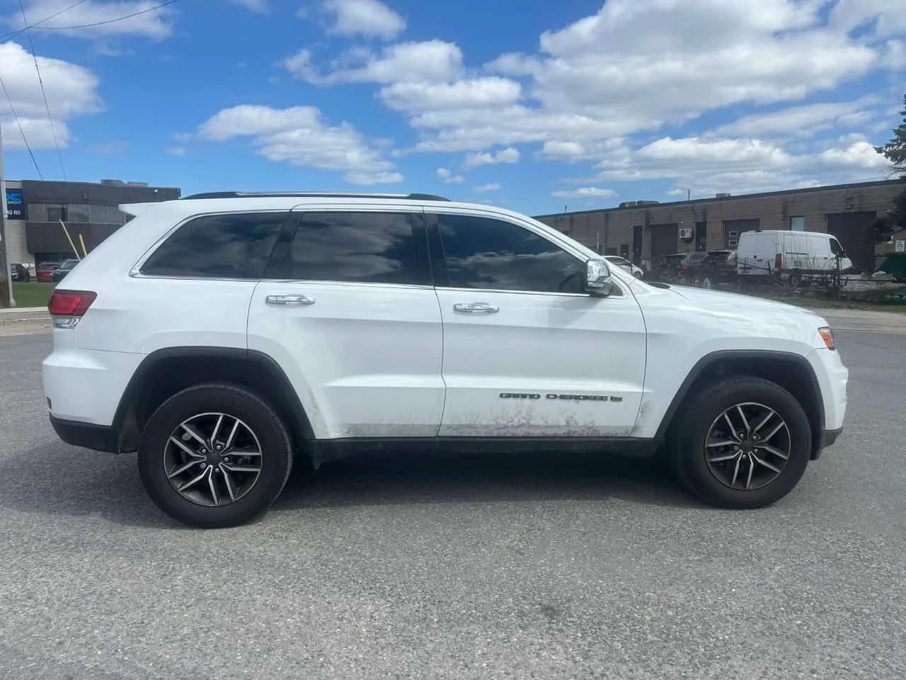 Jeep Grand cherokee * Limited * CARFAX * ОПЦИЯ ЗА ФИНАНСИРАНЕ, снимка 3 - Автомобили и джипове - 55166913