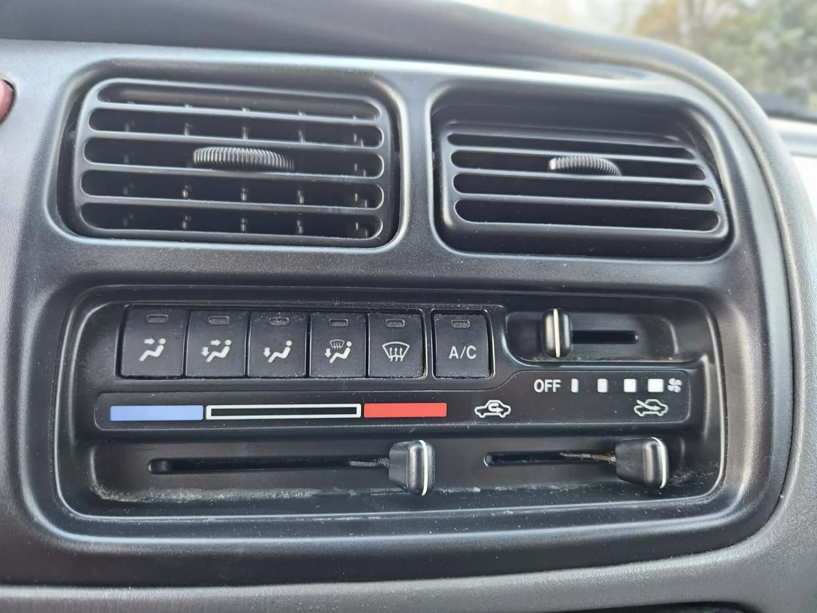 Suzuki Grand vitara 2.0HDI ИТАЛИЯ 109кс, снимка 14 - Автомобили и джипове - 55567946