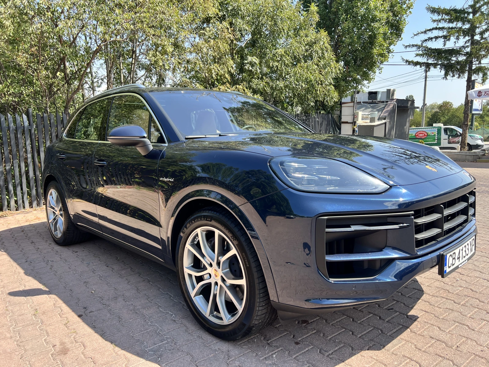 Porsche Cayenne E-Hybrid, снимка 6 - Автомобили и джипове - 55816145