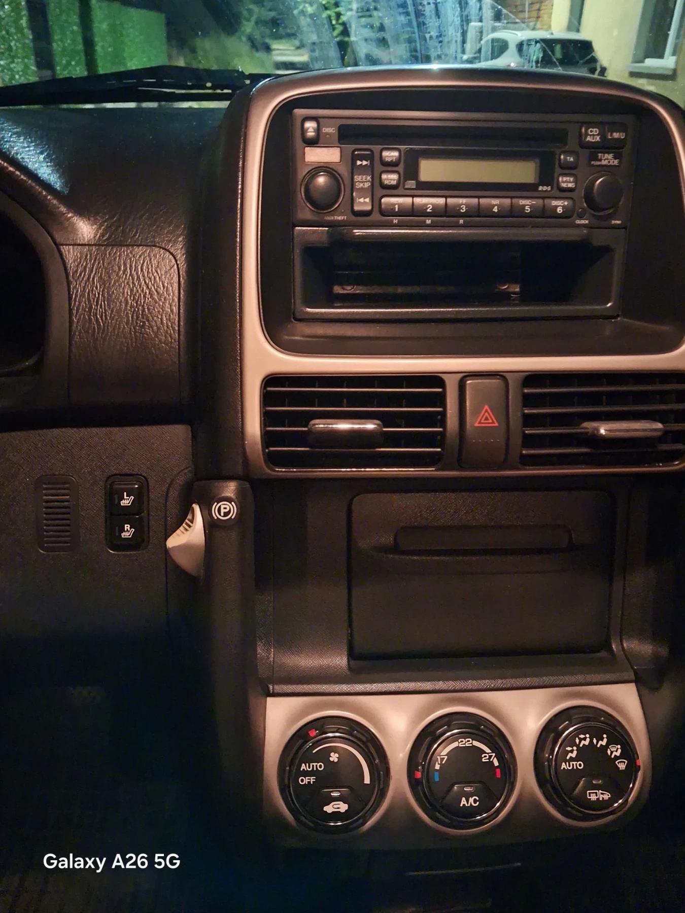 Honda Cr-v 2.2, снимка 17 - Автомобили и джипове - 55919935