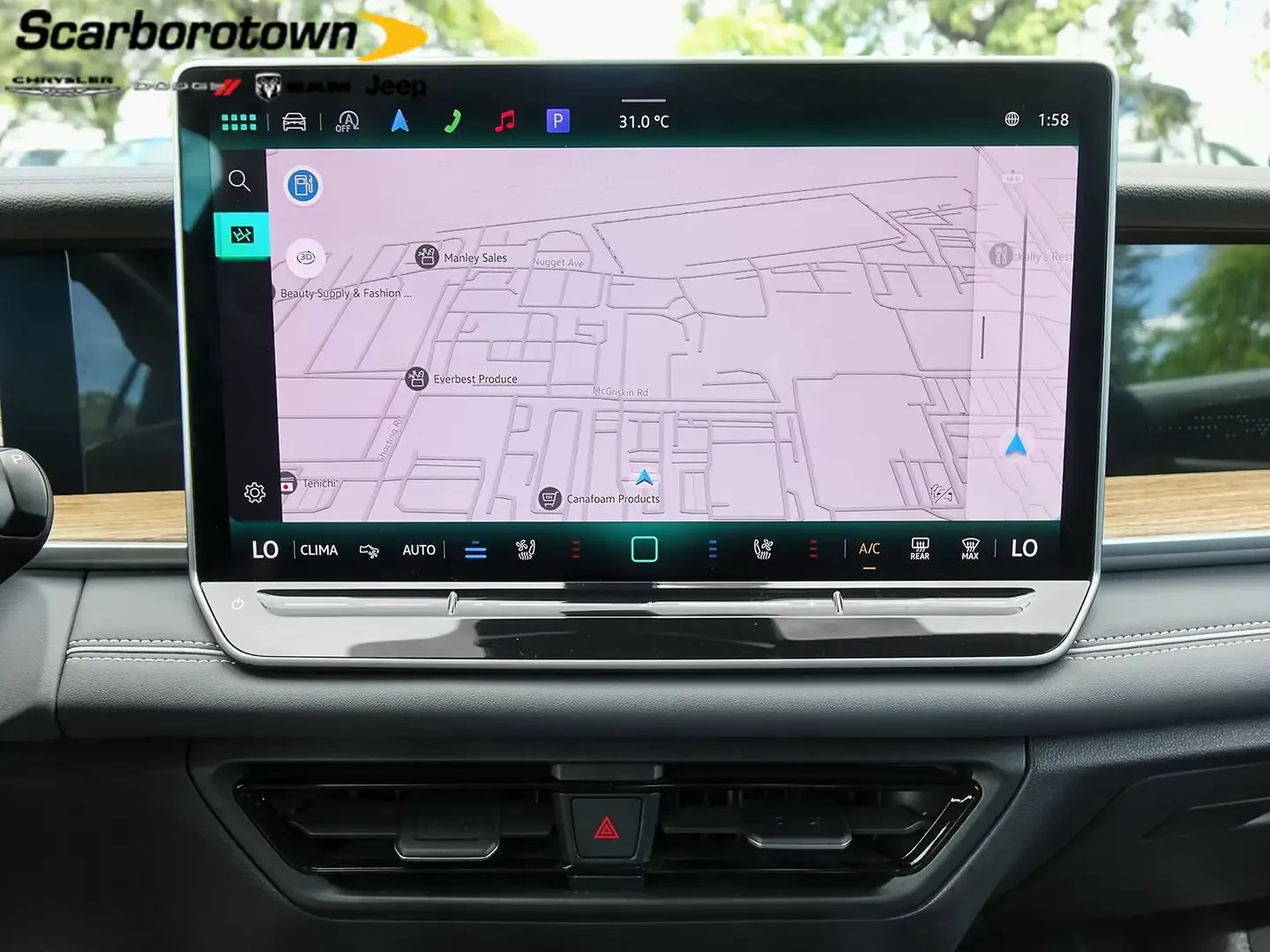 VW Tiguan R-Line | MASSAGE| 360| HEADS UP| ОБДУХВАНЕ, снимка 10 - Автомобили и джипове - 56056538
