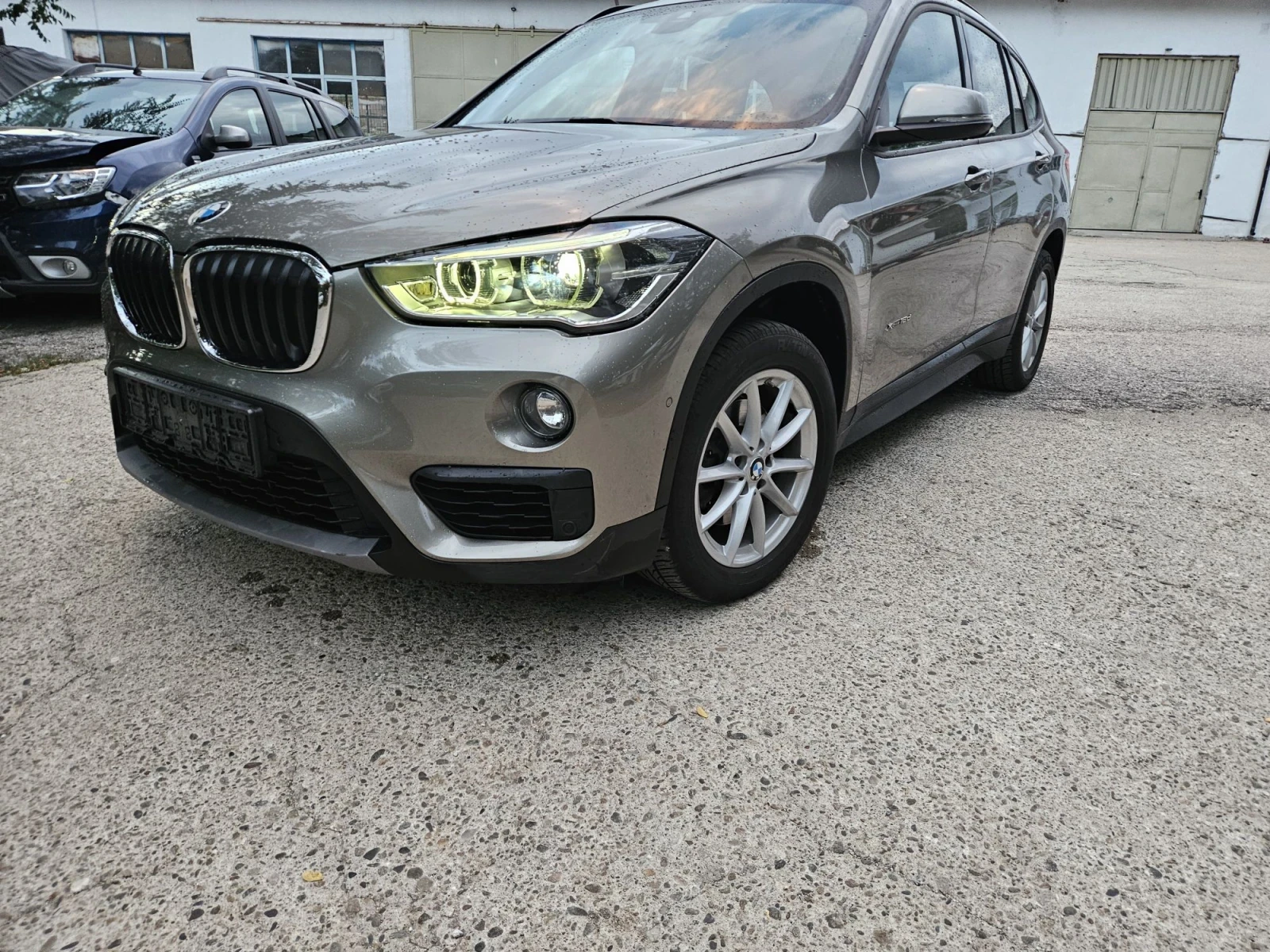 BMW X1, снимка 2 - Автомобили и джипове - 56436950