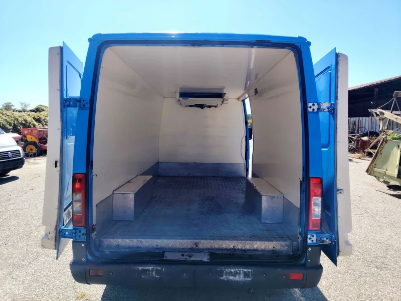 Mercedes-Benz Sprinter 311 Хладилен, снимка 10 - Бусове и автобуси - 51876858