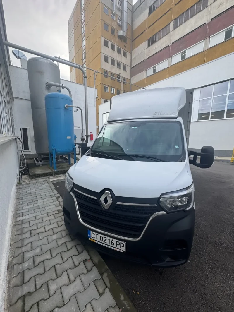 Renault Master, снимка 2 - Бусове и автобуси - 52544535