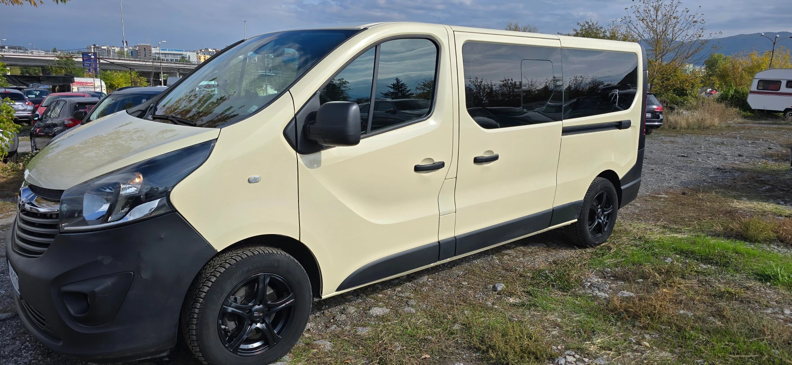 Opel Vivaro 1.6.evro6.9места.L2 - изображение 2