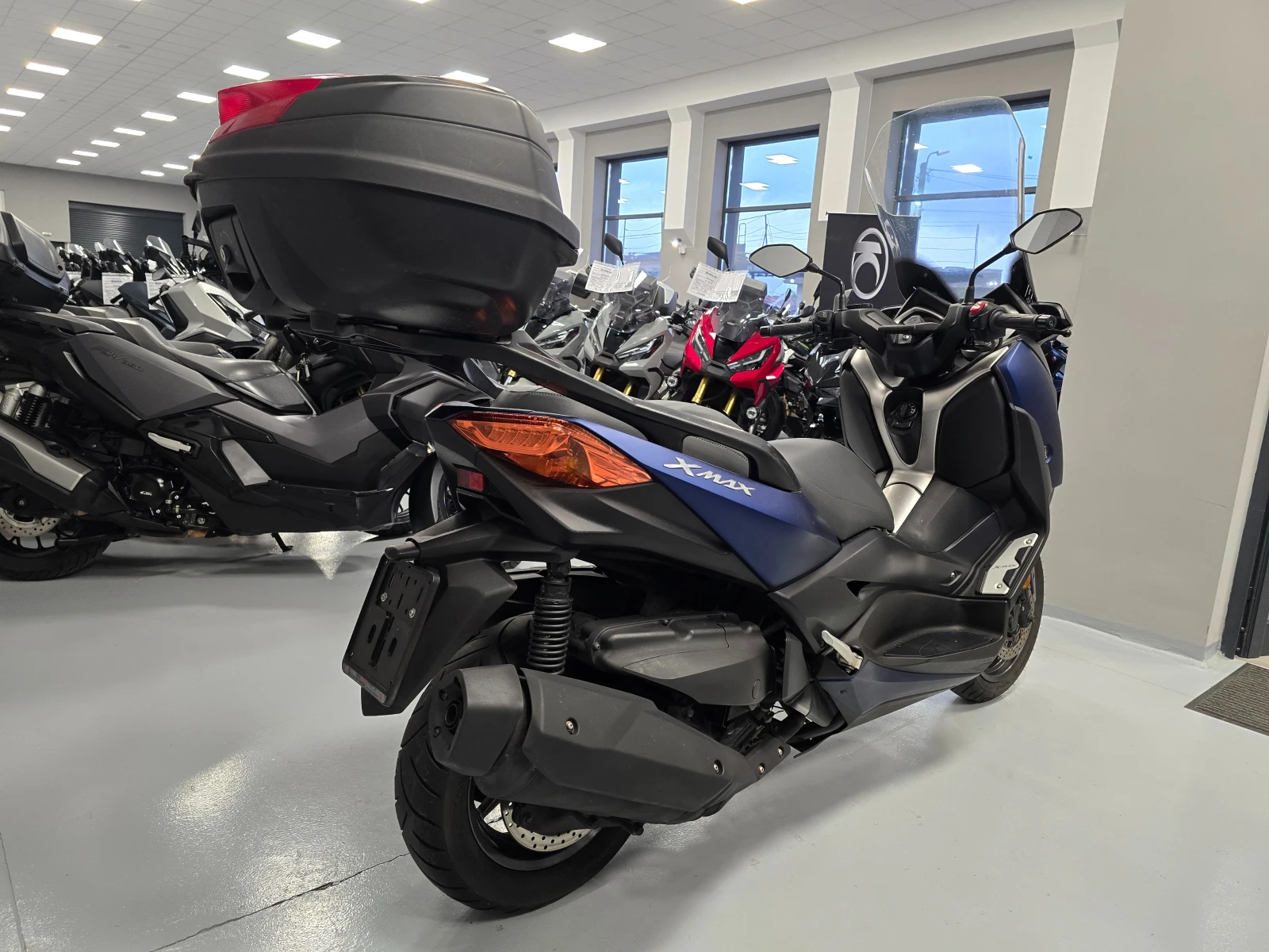 Yamaha X-max 400ie, ABS-TCS, 2019г. - изображение 4