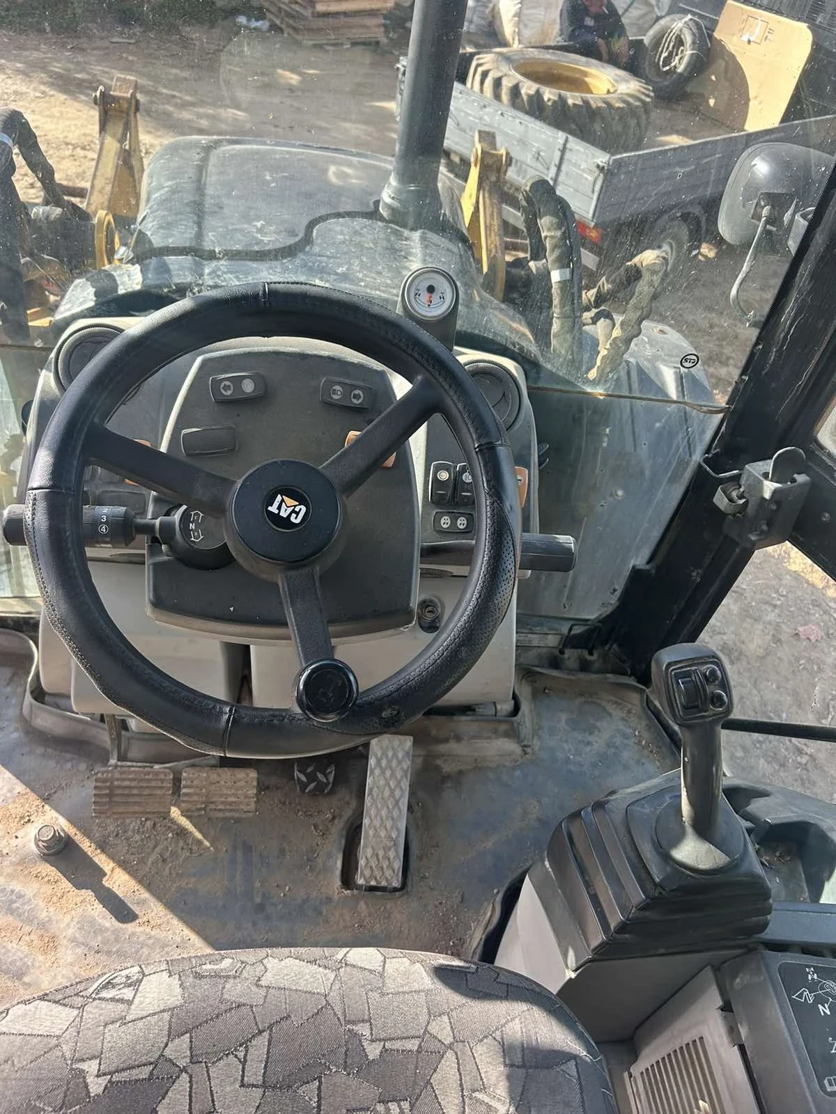 Багер Caterpillar Caterpillar 434Е - изображение 9