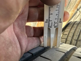 Гуми с джанти Vredestein 235/45R19, снимка 9