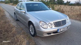 Mercedes-Benz E 320, снимка 2