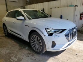 Audi E-Tron PANORAMA* DISTRONIC* 360-CAM* OBDUH* , снимка 3