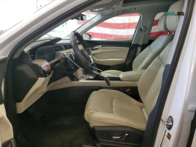 Audi E-Tron PANORAMA* DISTRONIC* 360-CAM* OBDUH* , снимка 8