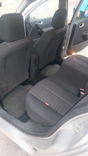 Renault Megane - 1400 € / 2738.16 лв. - 94746195 9