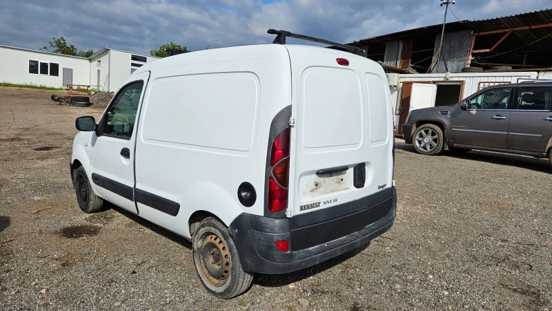 Renault Kangoo 1.5dci/на части , снимка 4 - Автомобили и джипове - 45726333