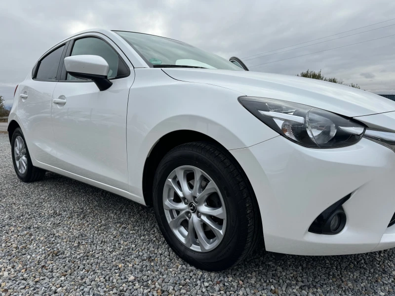 Mazda 2 1.5D* SKYACTIV* NAVI* GERMANY* KLIMA* TOP* , снимка 10 - Автомобили и джипове - 47982672