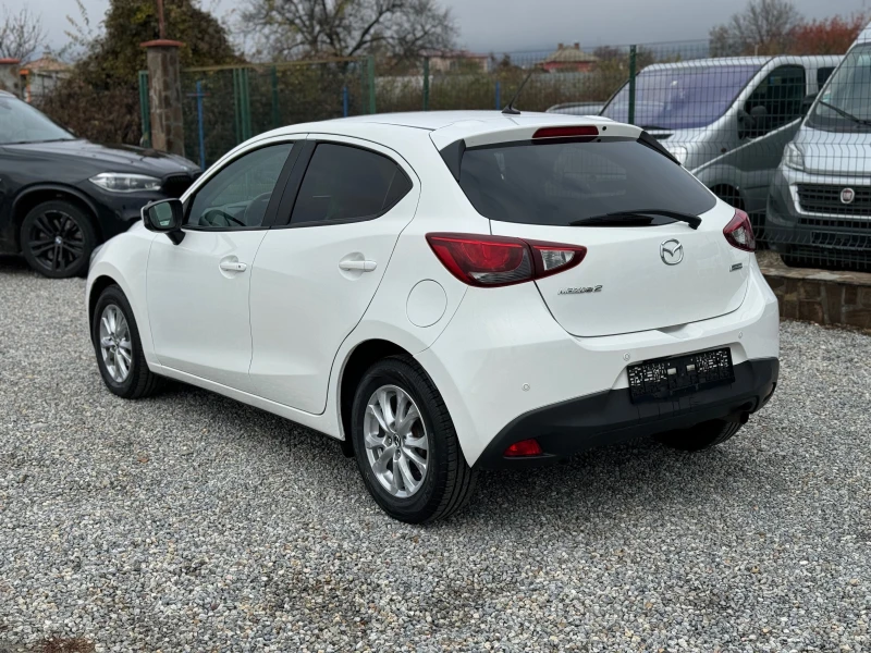 Mazda 2 1.5D* SKYACTIV* NAVI* GERMANY* KLIMA* TOP* , снимка 6 - Автомобили и джипове - 47982672