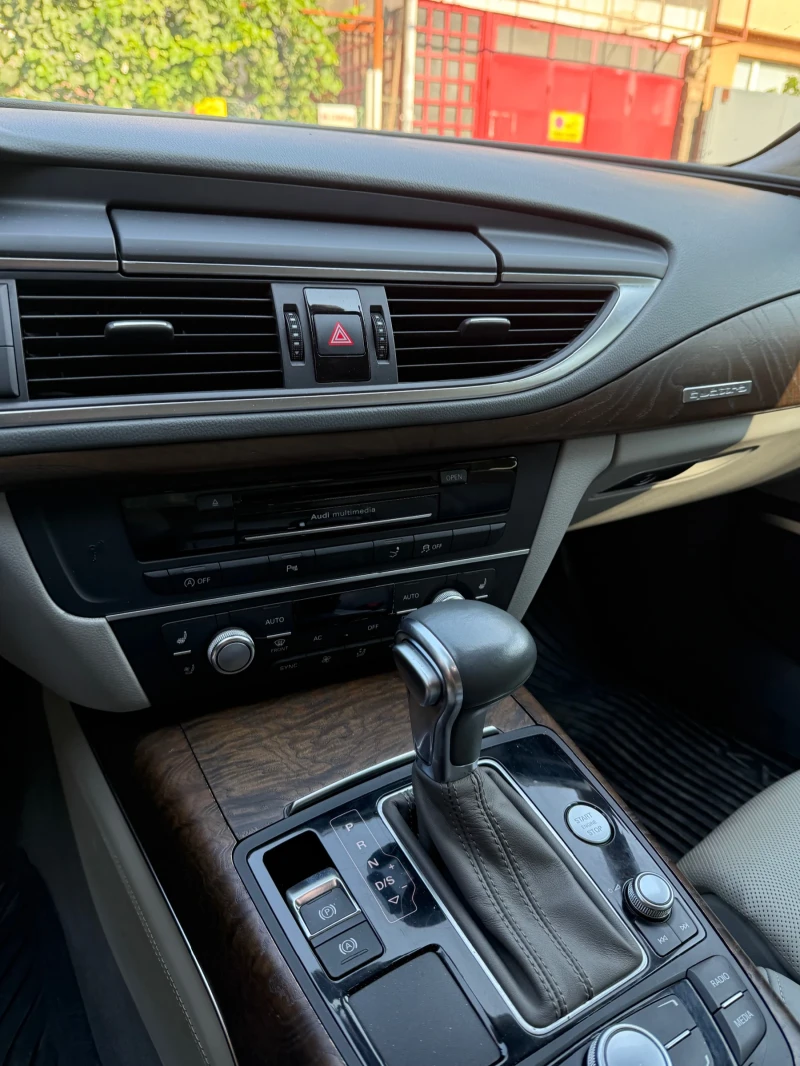 Audi A7, снимка 11 - Автомобили и джипове - 52139127