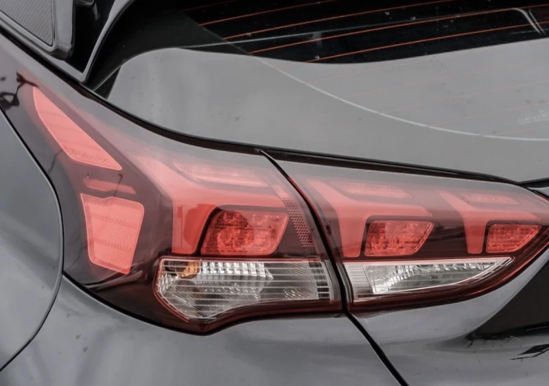 Hyundai Veloster  * * N PERFORMANCE* * TURBO* * CARFAX* * АВТОКРЕДИТ, снимка 7 - Автомобили и джипове - 52775374