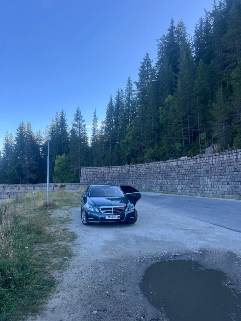 Mercedes-Benz E 350, снимка 4 - Автомобили и джипове - 53457315