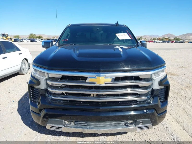 Chevrolet Silverado 6.2L V-8 DI, VVT, 420HP 4X4 Drive, снимка 4 - Автомобили и джипове - 53500798