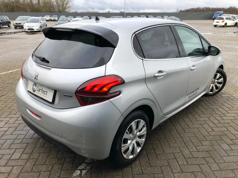 Peugeot 208 1,6 BlueHDI | Mobile.bg — изображение 4