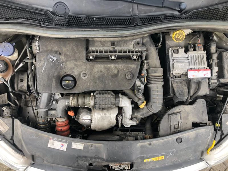 Peugeot 208 1,6 BlueHDI | Mobile.bg — изображение 11